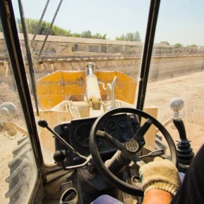 Hydraulic Control Valve Failure on Earthmoving Equipment | DMA Hydraulics Cape Town